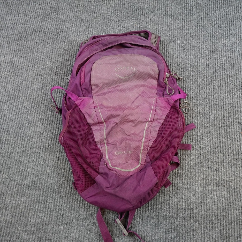 Osprey Daylite Backpack Womens One Size Purple Nylon Hiking Daypack Trail Pack
